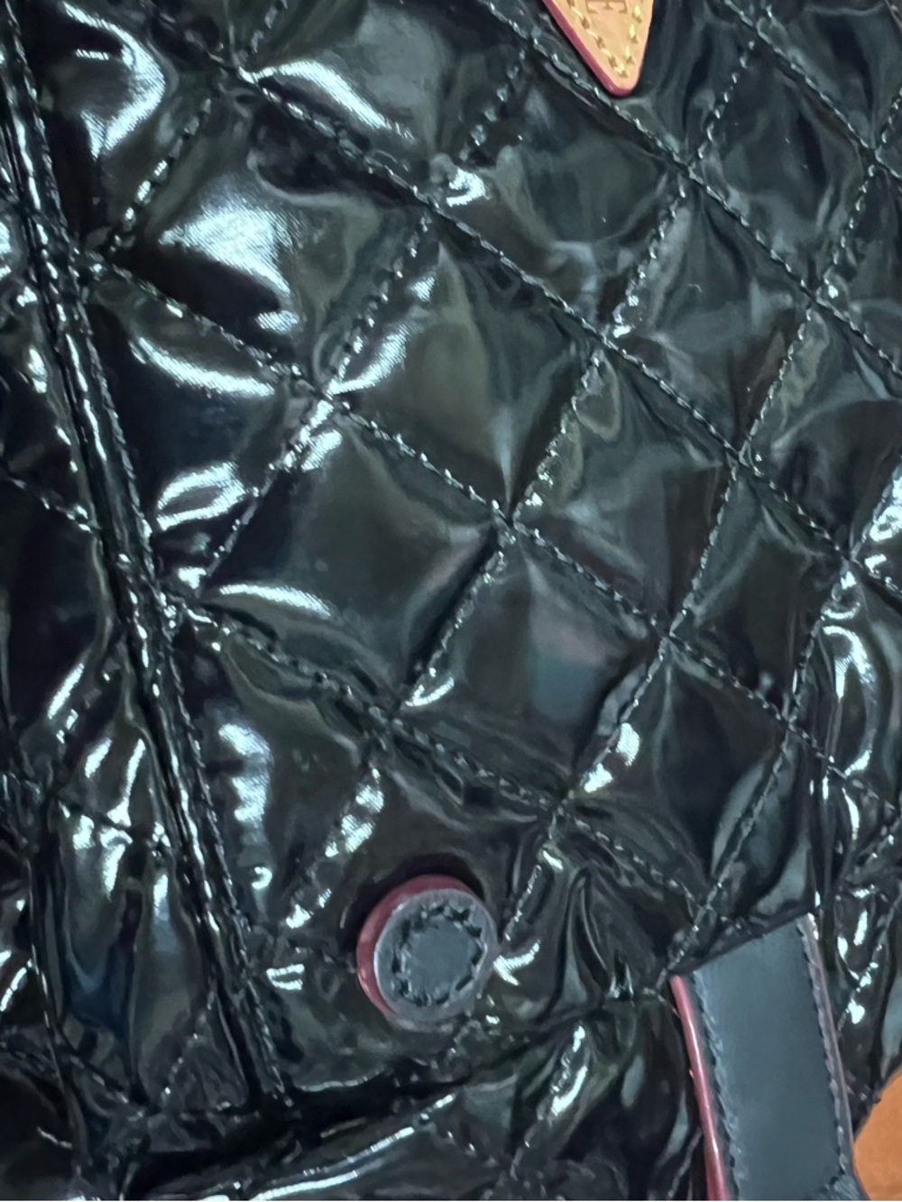 MZ Wallace Black Quilted Patent Crossbody with Contrasting Trim - Picture 2 of 5